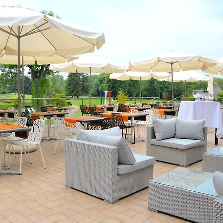 Hotel Grand Slam Le Vaudreuil Esterno foto