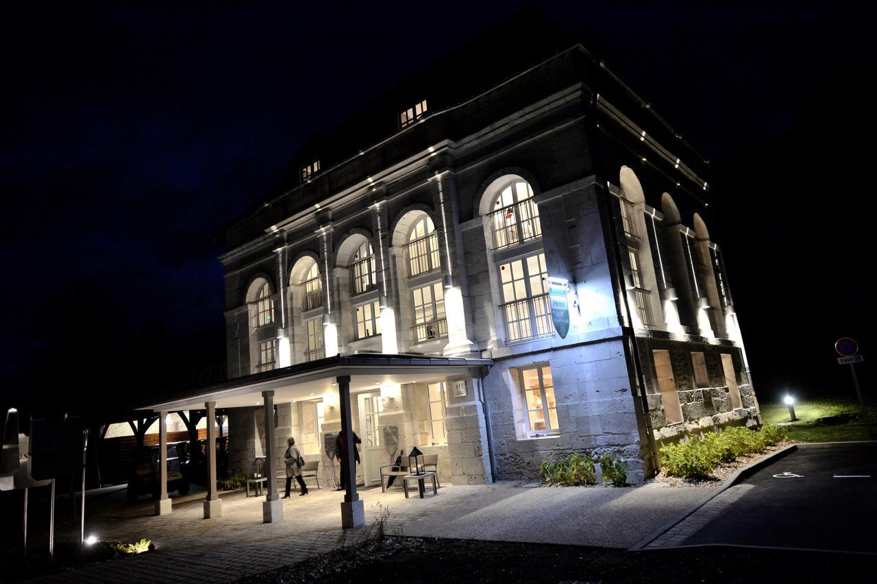 Hotel Grand Slam Le Vaudreuil Esterno foto