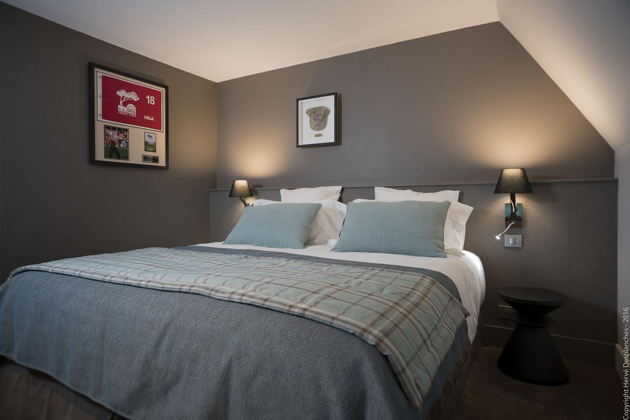 Hotel Grand Slam Le Vaudreuil Esterno foto