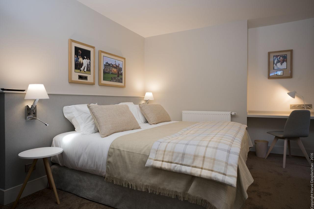 Hotel Grand Slam Le Vaudreuil Esterno foto