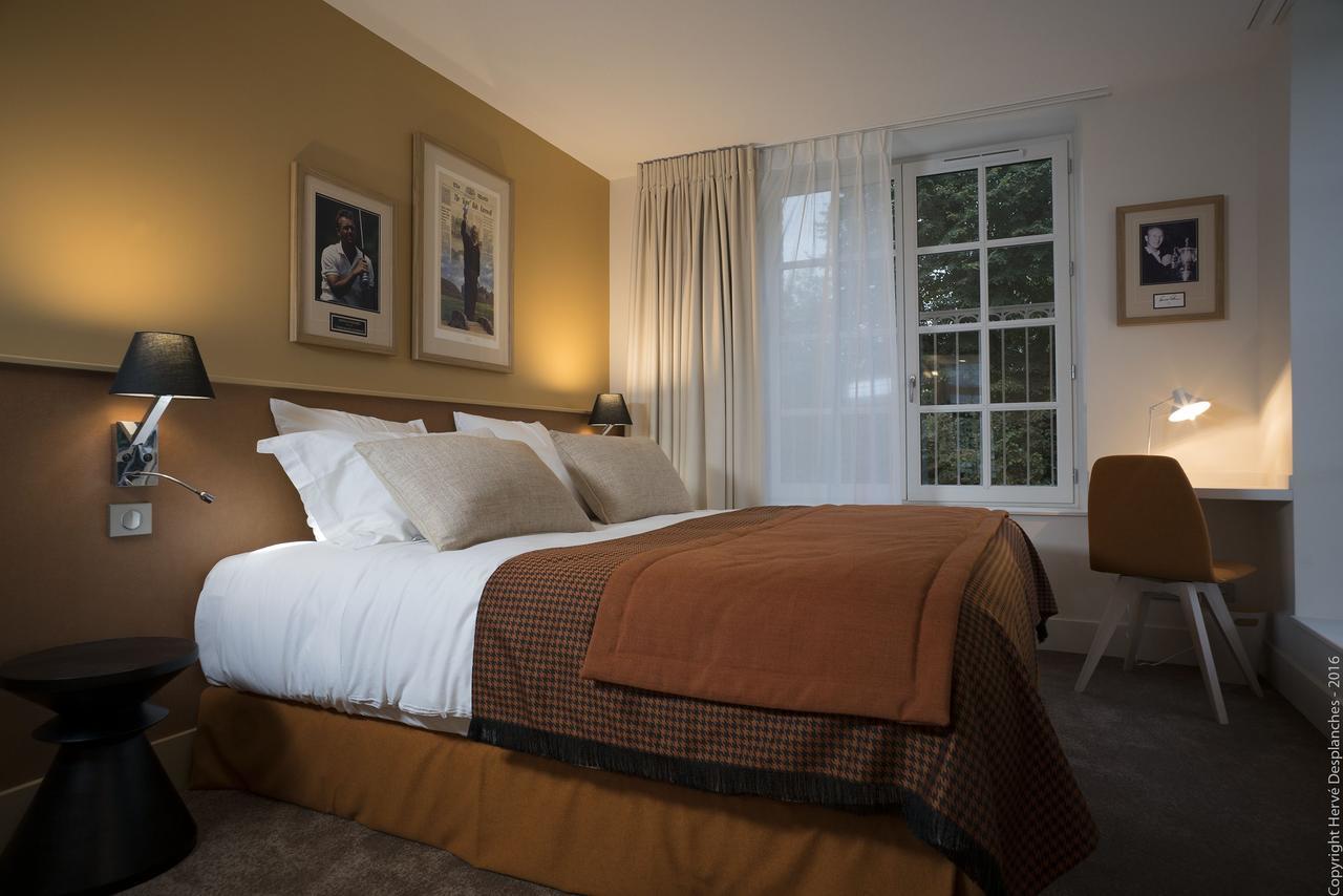 Hotel Grand Slam Le Vaudreuil Esterno foto