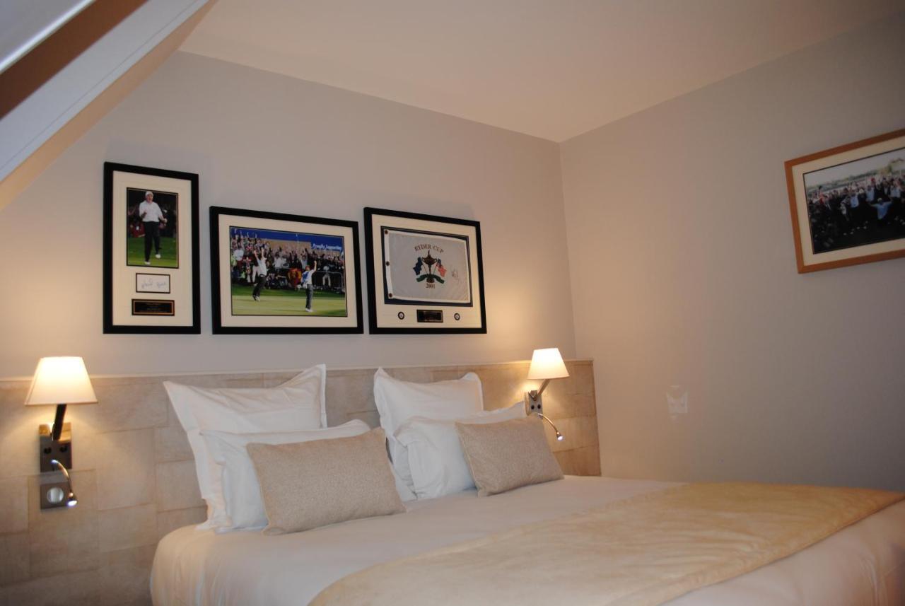 Hotel Grand Slam Le Vaudreuil Esterno foto